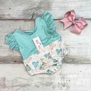 Pete + Lucy Fancy Flutters romper size 12-18 months